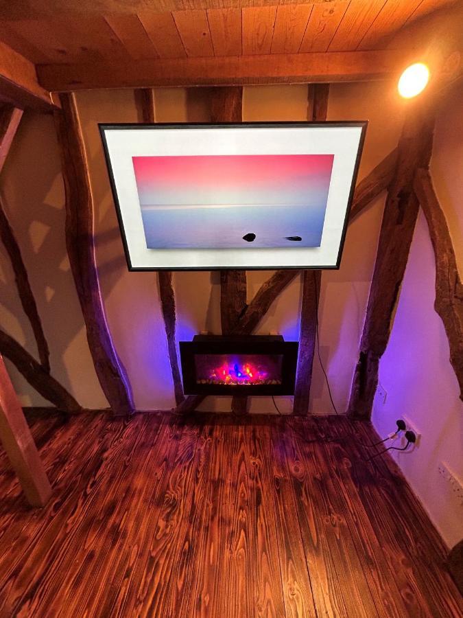 Cozy Cottage With Hot Tub! Cadnam Zewnętrze zdjęcie